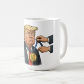 Donald Trump krijgt Nobelprijs voor de Vrede Koffiemok (Voorkant rechts)