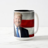 Donald Trump: mok met grote afmetingen! (Voorkant rechts)