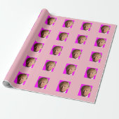 DONALD TRUMP PINK WRAPPING PAPIER (Uitgerold)