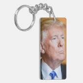 Donald Trump Portrait Sleutelhanger (Voorkant Links)