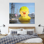 Donald Trump Rubber Gele Eend Verpakt Canvas (Insitu (Slaapkamer))