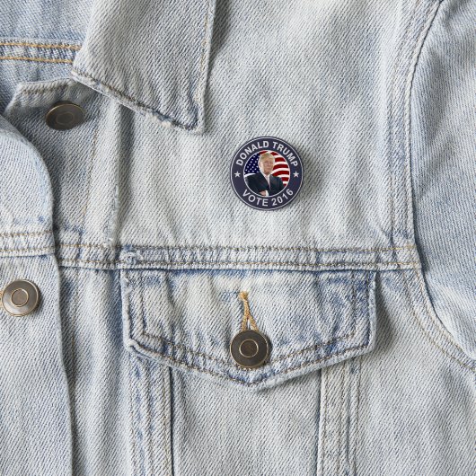 Donald Trump US Flag Ronde Button 3,2 Cm (In situ)
