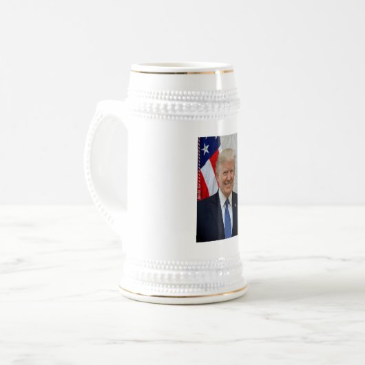 Donald Trump US President Witte Huis MAGA 2024 Bierpul (Voorkant links)