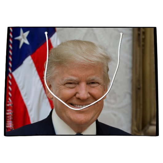 Donald Trump US President Witte Huis MAGA 2024 Groot Cadeauzakje (Voorkant)