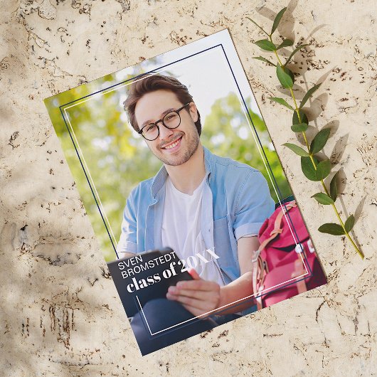 Donk Blue White Minimalist Afstuderen Aankondiging