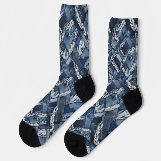 Donker distressed denim patchwork en vlechten sokken (Links)