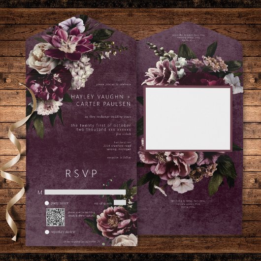 Donker Elegant Bourgogne & Wit Bloemen QR Code All In One Uitnodiging