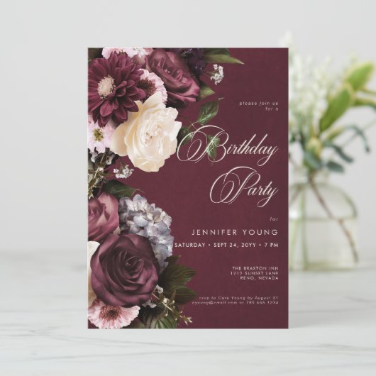 Donker Elegante Bourgogne & Crème Bloemen Verjaard Kaart (Staand voorkant)