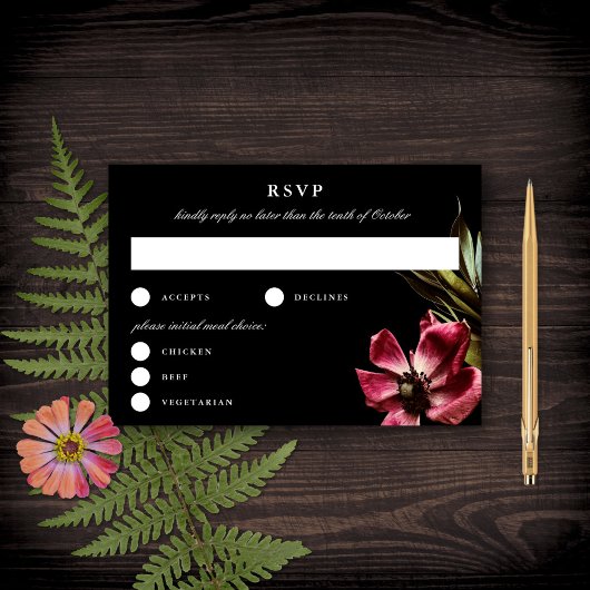 Donker en Moody Elegant Floral Black Wedding RSVP