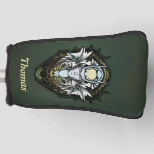 Donker fantasie schepsel met vleugels. golfheadcover