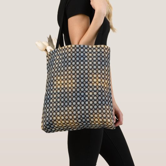 Donker Geometrisch Raster Abstract Patroon Design  Tote Bag (Dichtbij)