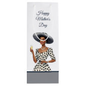 Donker getinte dame in  jurken geschenktas wijn cadeautas (Achterkant)