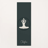 Donker Groen-Cream Yoga Pose met Aangepaste Naam Yogamat (Voorkant)