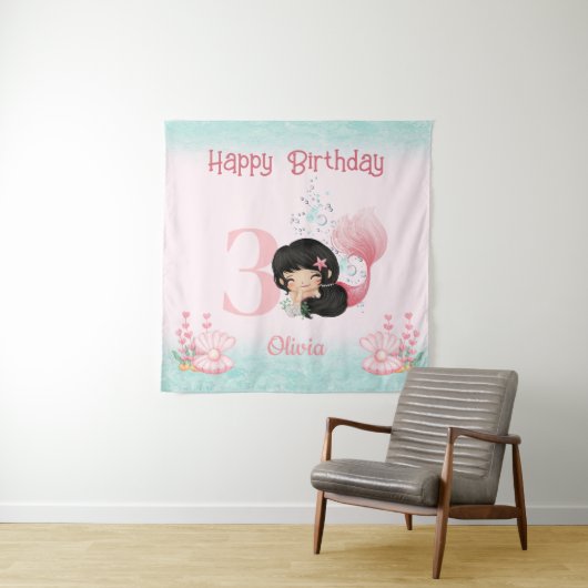 Donker Haar Zeemeermin Verjaardag Roze Banner Wandkleed (In situ)