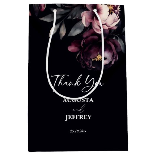 Donker humeurig noir elegante bordeaux pioenen gun medium cadeauzakje (Voorkant)