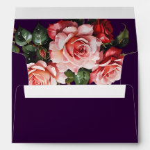 Donker humeurig roze en rode rozen bloemenbruiloft