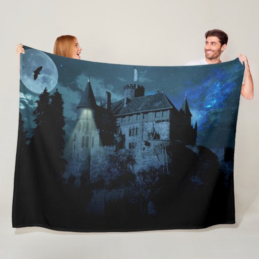 DONKER KASTEEL FLEECE DEKEN (In situ)