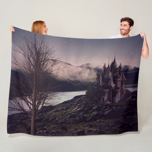 DONKER KASTEEL FLEECE DEKEN (In situ)