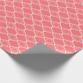 Donker koraal roze quatrefoil geometrisch patroon cadeaupapier (Hoek)