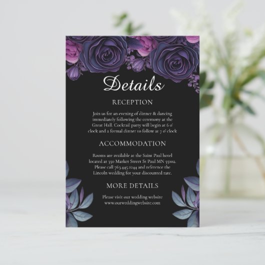 Donker Moody Paarse Gotische Bloemen Bruiloft Deta Informatiekaartje (Staand voorkant)