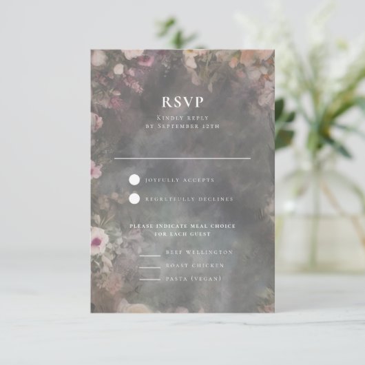 Donker Moody Romantische Bloemen Bruiloft Receptie RSVP Kaartje (Staand voorkant)