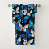 Donker naadloos patroon met blauwe vlinders Morpho Bad Handdoek (Insitu)