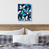 Donker naadloos patroon met blauwe vlinders Morpho Canvas Afdruk (Insitu (Slaapkamer))