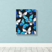 Donker naadloos patroon met blauwe vlinders Morpho Canvas Afdruk (Insitu (Houten vloer))