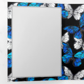 Donker naadloos patroon met blauwe vlinders Morpho Drieluik Uitnodiging (Binnenzijde eerst)