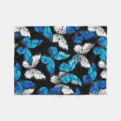 Donker naadloos patroon met blauwe vlinders Morpho Fleece Deken (Voorkant (Horizontaal))