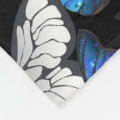 Donker naadloos patroon met blauwe vlinders Morpho Fleece Deken (Hoek)