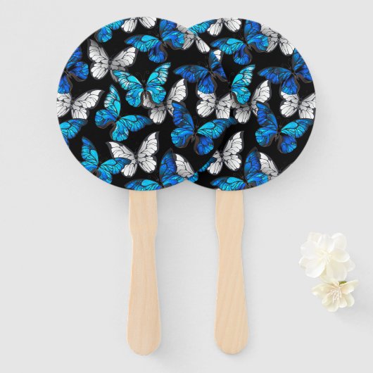Donker naadloos patroon met blauwe vlinders Morpho Handwaaier (Voorkant en achterkant)