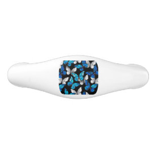 Donker naadloos patroon met blauwe vlinders Morpho Keramische Ladegreep