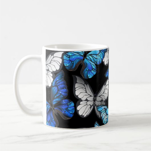 Donker naadloos patroon met blauwe vlinders Morpho Koffiemok (Links)