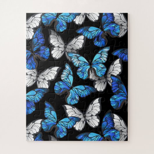 Donker naadloos patroon met blauwe vlinders Morpho Legpuzzel (Verticaal)