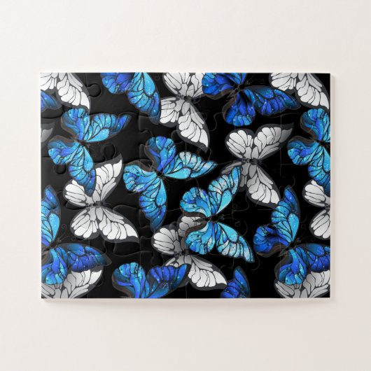 Donker naadloos patroon met blauwe vlinders Morpho Legpuzzel (Horizontaal)
