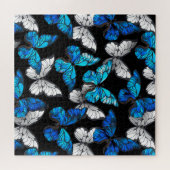 Donker naadloos patroon met blauwe vlinders Morpho Legpuzzel (Horizontaal)