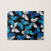 Donker naadloos patroon met blauwe vlinders Morpho Legpuzzel (Horizontaal)
