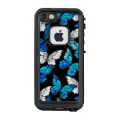 Donker naadloos patroon met blauwe vlinders Morpho LifeProof iPhone Hoesje (Achterkant)