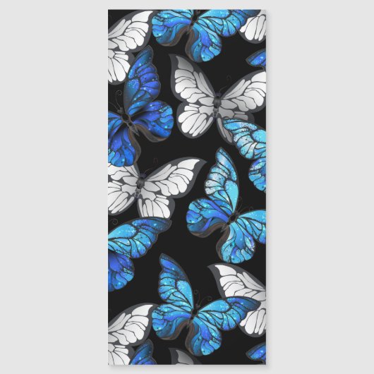 Donker naadloos patroon met blauwe vlinders Morpho Magnetische Uitnodiging (Voorkant)