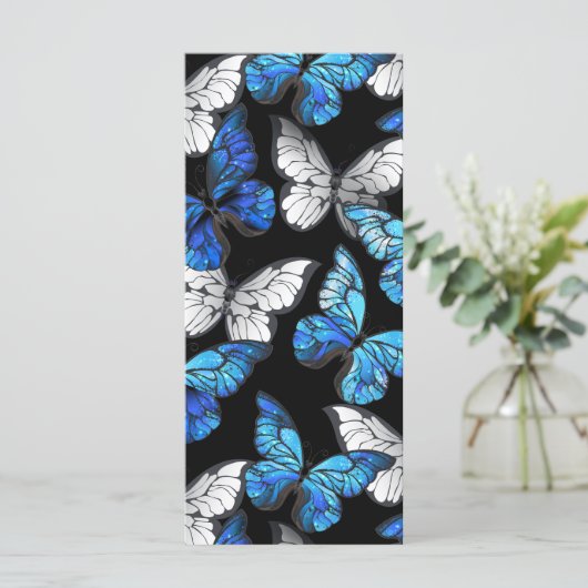Donker naadloos patroon met blauwe vlinders Morpho Menu (Staand voorkant)