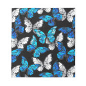Donker naadloos patroon met blauwe vlinders Morpho Notitieblok (Voorkant)