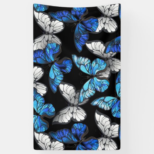 Donker naadloos patroon met blauwe vlinders Morpho Spandoek (Verticaal)