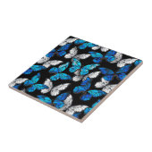 Donker naadloos patroon met blauwe vlinders Morpho Tegeltje (Zijkant)