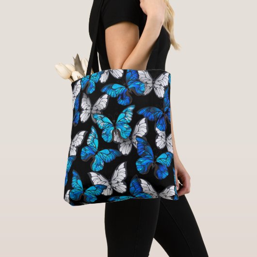 Donker naadloos patroon met blauwe vlinders Morpho Tote Bag (Dichtbij)