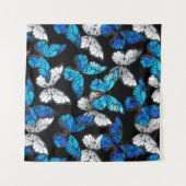 Donker naadloos patroon met blauwe vlinders Morpho Wandkleed (Voorkant (horizontaal))