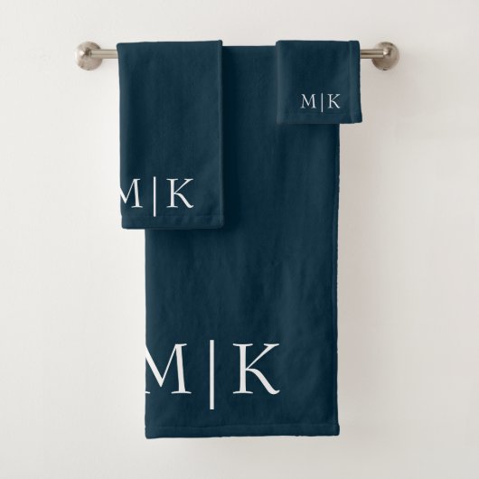 Donker Navy Blauw en Wit | Modern Monogram Bad Handdoek (Insitu)