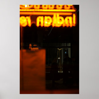 Donker Oranje Neon - Praag Stedelijke Nachtfoto Poster