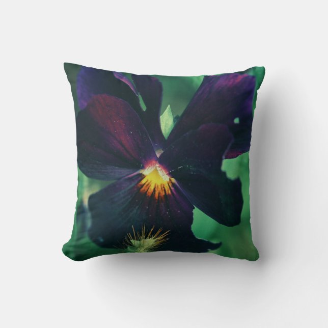 Donker Paarse Iris Flower Cushion Sierkussen (Voorkant)