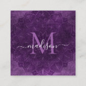 Donker Paarse Mandala Lotus Bloem Monogram Script Vierkante Visitekaartje (Voorkant)